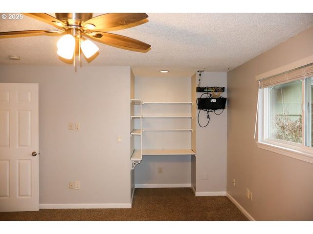 1809 Ne 116TH St, Vancouver, WA 98686