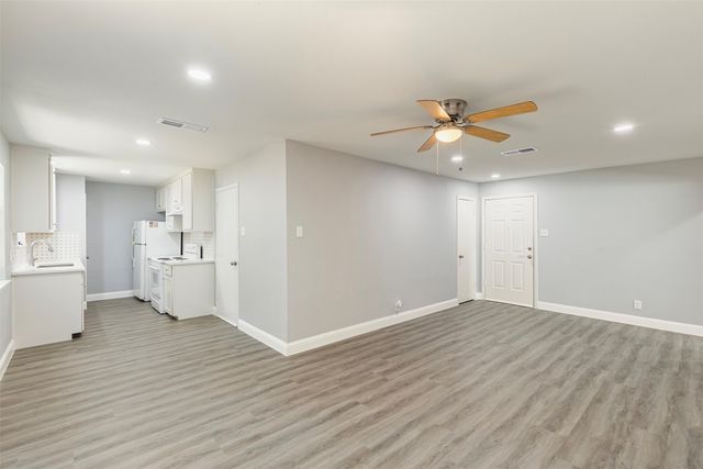 11412 Small Drive, Balch Springs, TX 75180