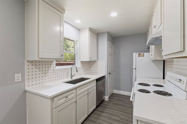 11412 Small Drive, Balch Springs, TX 75180