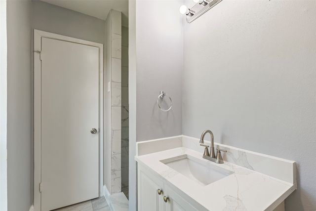11412 Small Drive, Balch Springs, TX 75180