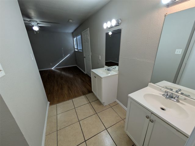 9575 Gonzales Drive, Dallas, TX 75227