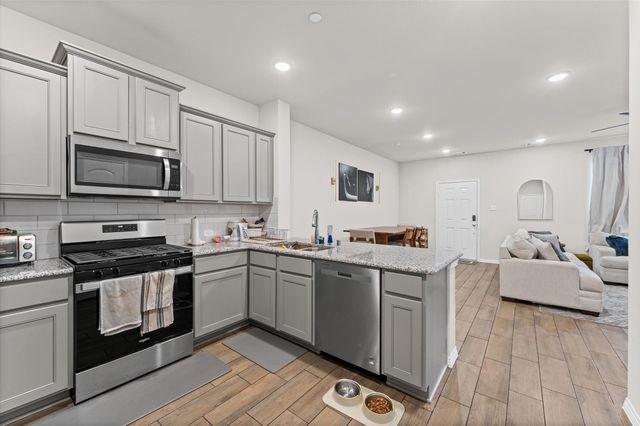 8033 Scanlan Oak, Missouri City, TX 77459