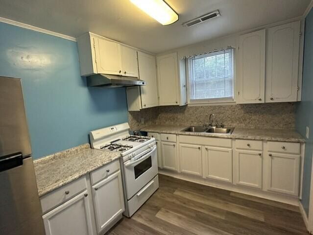 5320 Jury Lane, North Charleston, SC 29406