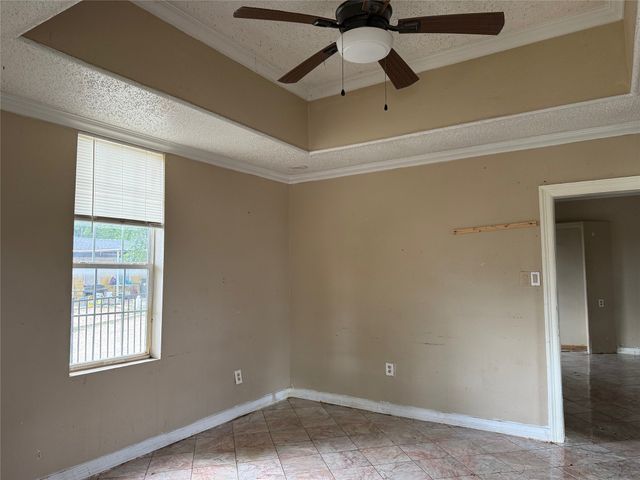 3300 N Pecan Street, Fort Worth, TX 76106