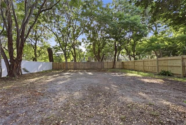 708 S PALMETTO AVENUE, Deland, FL 32720