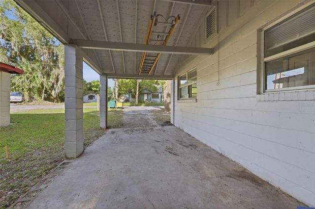 708 S PALMETTO AVENUE, Deland, FL 32720