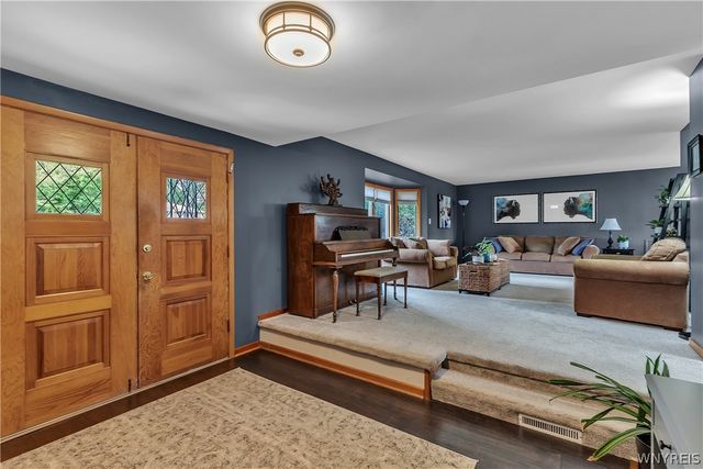 503 Fruitwood, Amherst, NY 14221