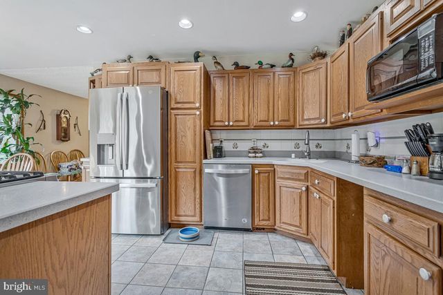200 M F BOWEN RD, Huntingtown, MD 20639