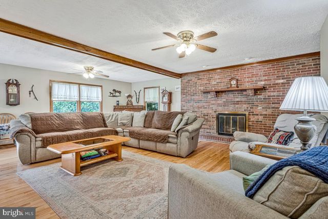 200 M F BOWEN RD, Huntingtown, MD 20639