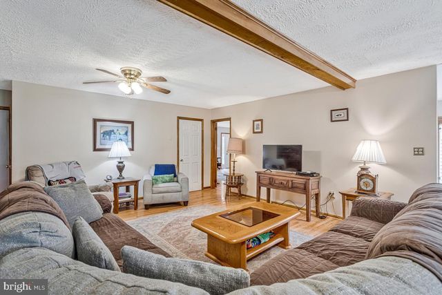 200 M F BOWEN RD, Huntingtown, MD 20639
