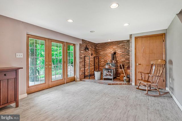 200 M F BOWEN RD, Huntingtown, MD 20639