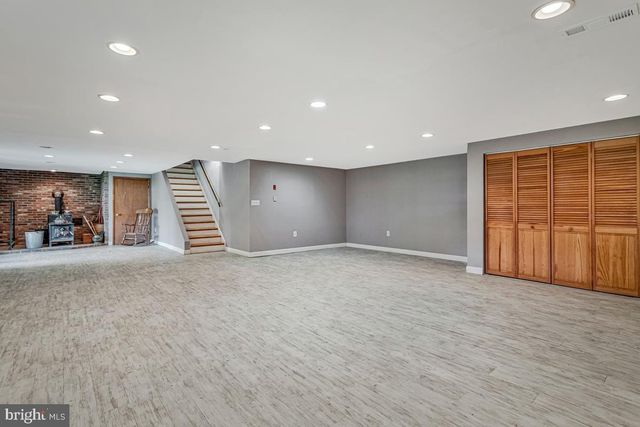 200 M F BOWEN RD, Huntingtown, MD 20639