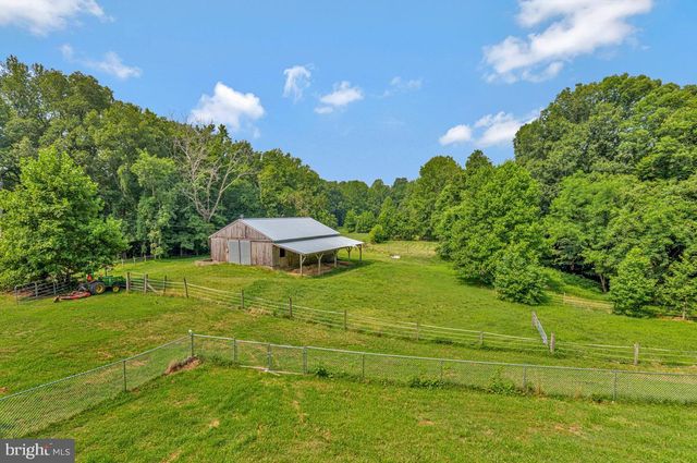 200 M F BOWEN RD, Huntingtown, MD 20639