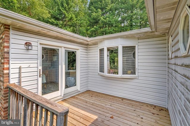 200 M F BOWEN RD, Huntingtown, MD 20639