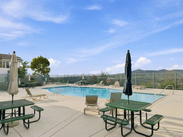 10970 Ivy Hill 2, San Diego, CA 92131