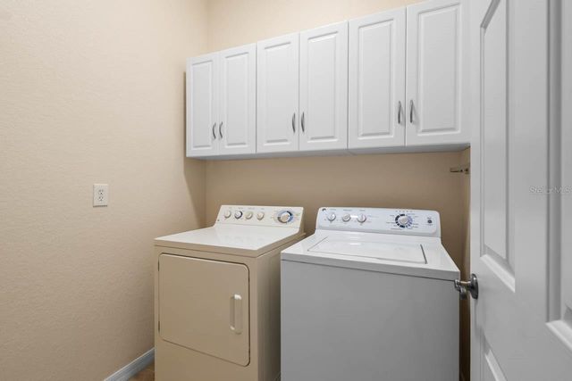 1007 CHELSEA GREENS COURT 36, Sun City Center, FL 33573