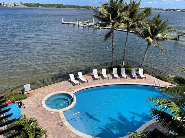 2700 S Federal Highway 203, Boynton Beach, FL 33435