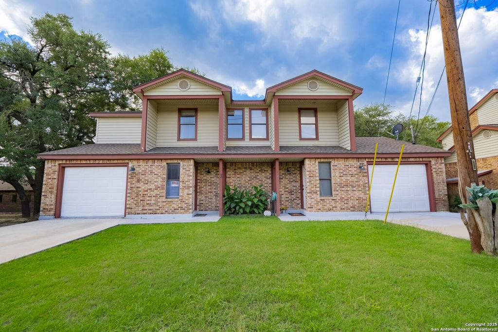 306 Dietert Ln 103 & 104, Canyon Lake, TX 78133