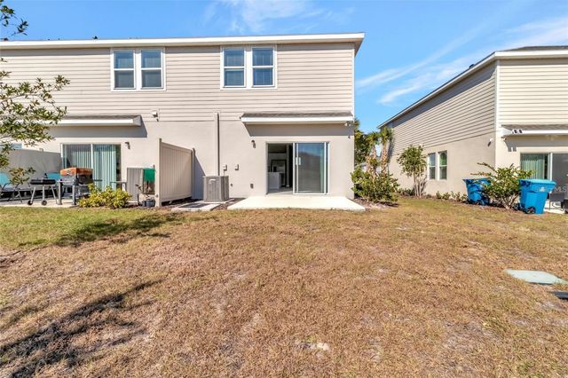 2596 PENGUIN BOULEVARD, Davenport, FL 33837