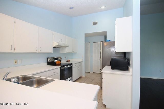 48 WESTOVER Lane, Palm Coast, FL 32164