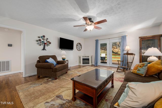 5191 Highway 421, Mountain City, TN 37683