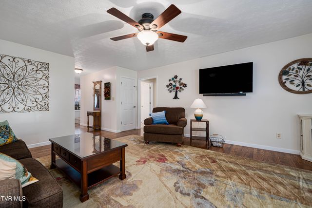 5191 Highway 421, Mountain City, TN 37683