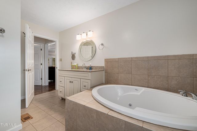 5191 Highway 421, Mountain City, TN 37683