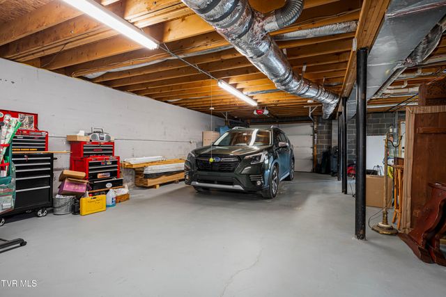 5191 Highway 421, Mountain City, TN 37683