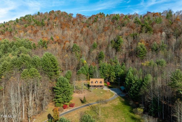 5191 Highway 421, Mountain City, TN 37683