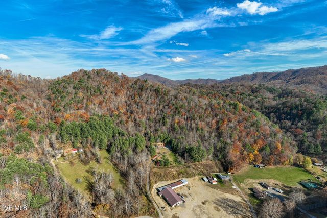 5191 Highway 421, Mountain City, TN 37683