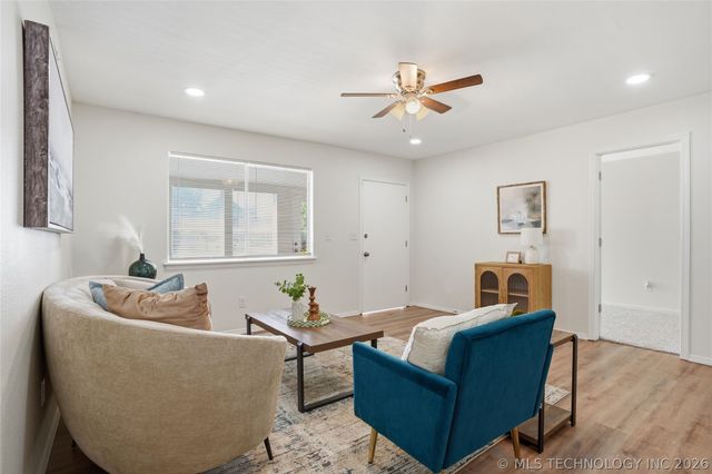 1605 S 125th East Avenue, Tulsa, OK 74128