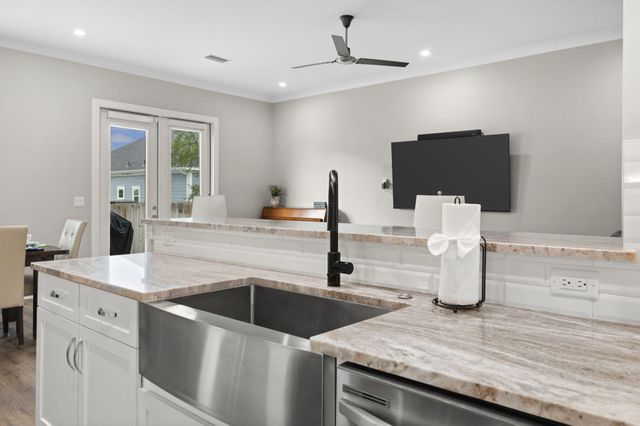 305 Sweet Basil Lane, Niceville, FL 32578