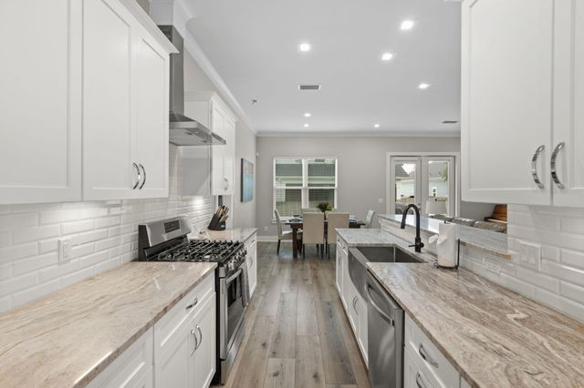 305 Sweet Basil Lane, Niceville, FL 32578