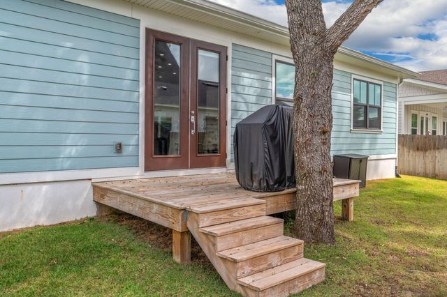 305 Sweet Basil Lane, Niceville, FL 32578