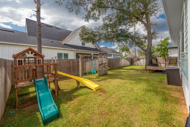 305 Sweet Basil Lane, Niceville, FL 32578