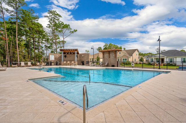 305 Sweet Basil Lane, Niceville, FL 32578