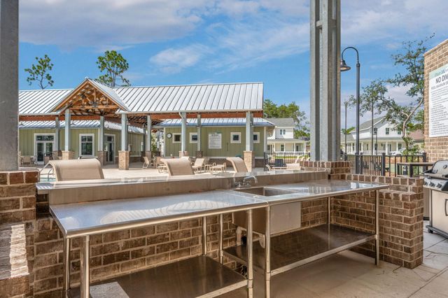 305 Sweet Basil Lane, Niceville, FL 32578