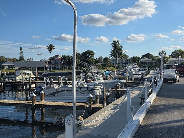 4300 SE Saint Lucie Boulevard 70, Stuart, FL 34997