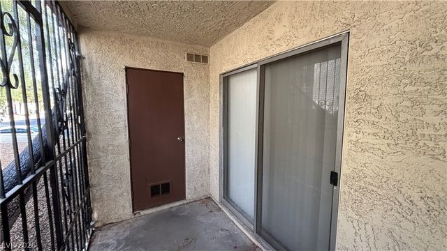 3231 Jericho Street A, Las Vegas, NV 89102