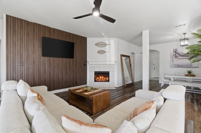 9469 Fox Hill, Fort Worth, TX 76131