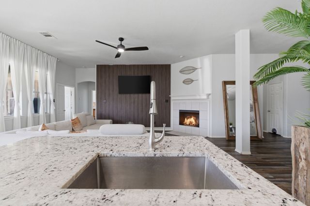 9469 Fox Hill, Fort Worth, TX 76131