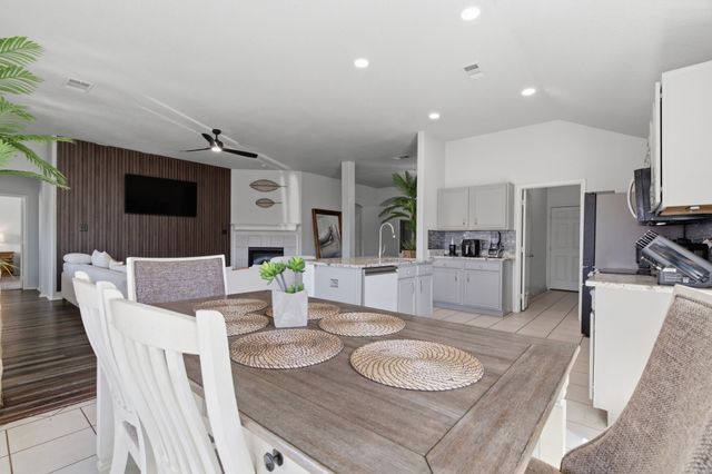 9469 Fox Hill, Fort Worth, TX 76131