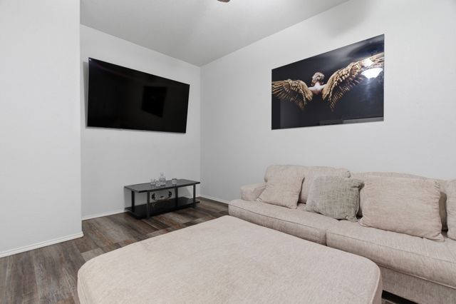 9469 Fox Hill, Fort Worth, TX 76131