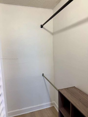 100 NW 76th Ave 404-2, Plantation, FL 33324