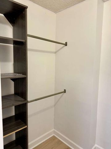 100 NW 76th Ave 404-2, Plantation, FL 33324