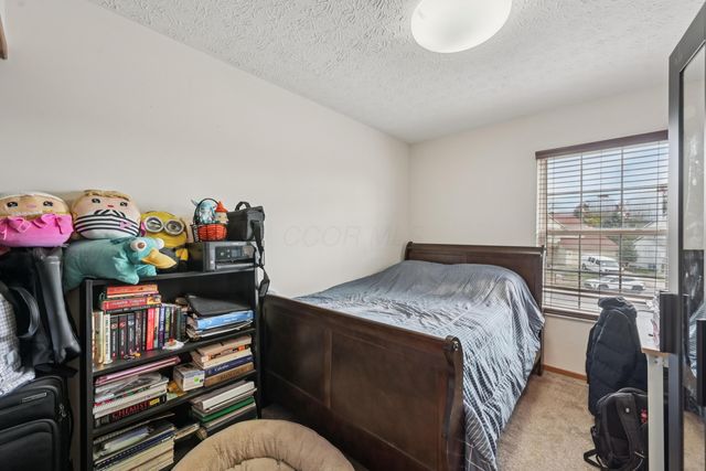 6841 Riverside Glen Court, Dublin, OH 43017