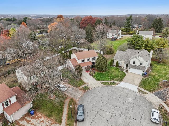 6841 Riverside Glen Court, Dublin, OH 43017