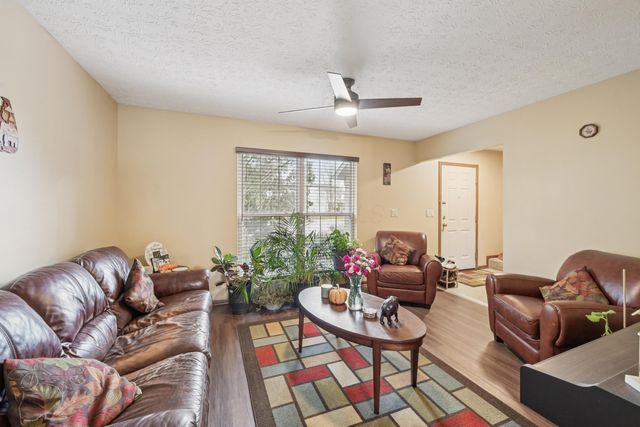 6841 Riverside Glen Court, Dublin, OH 43017