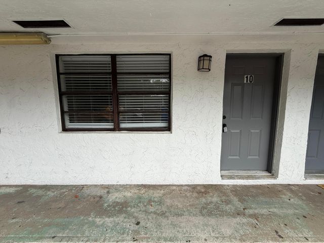 2316 MONROE Street 10, Hollywood, FL 33020
