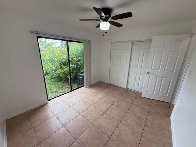 2316 MONROE Street 10, Hollywood, FL 33020
